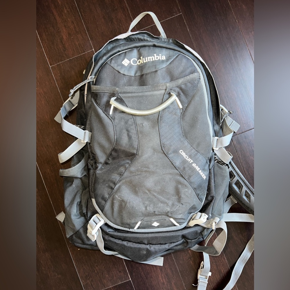 Columbia Circuit Breaker Backpack Black Laptop Travel Hiking School - Picture 2 of 7